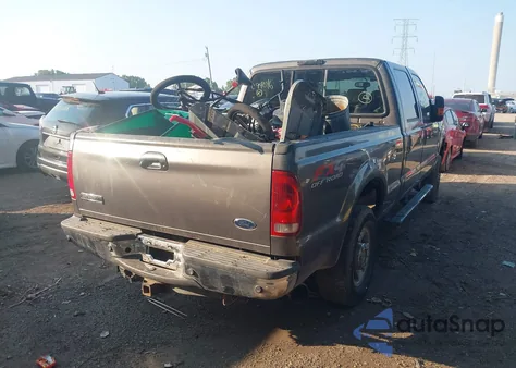 2005 Ford F-250 Lariat/Xl/Xlt z USA, uszkodzony, nr VIN 1FTSW21PX5EC94046